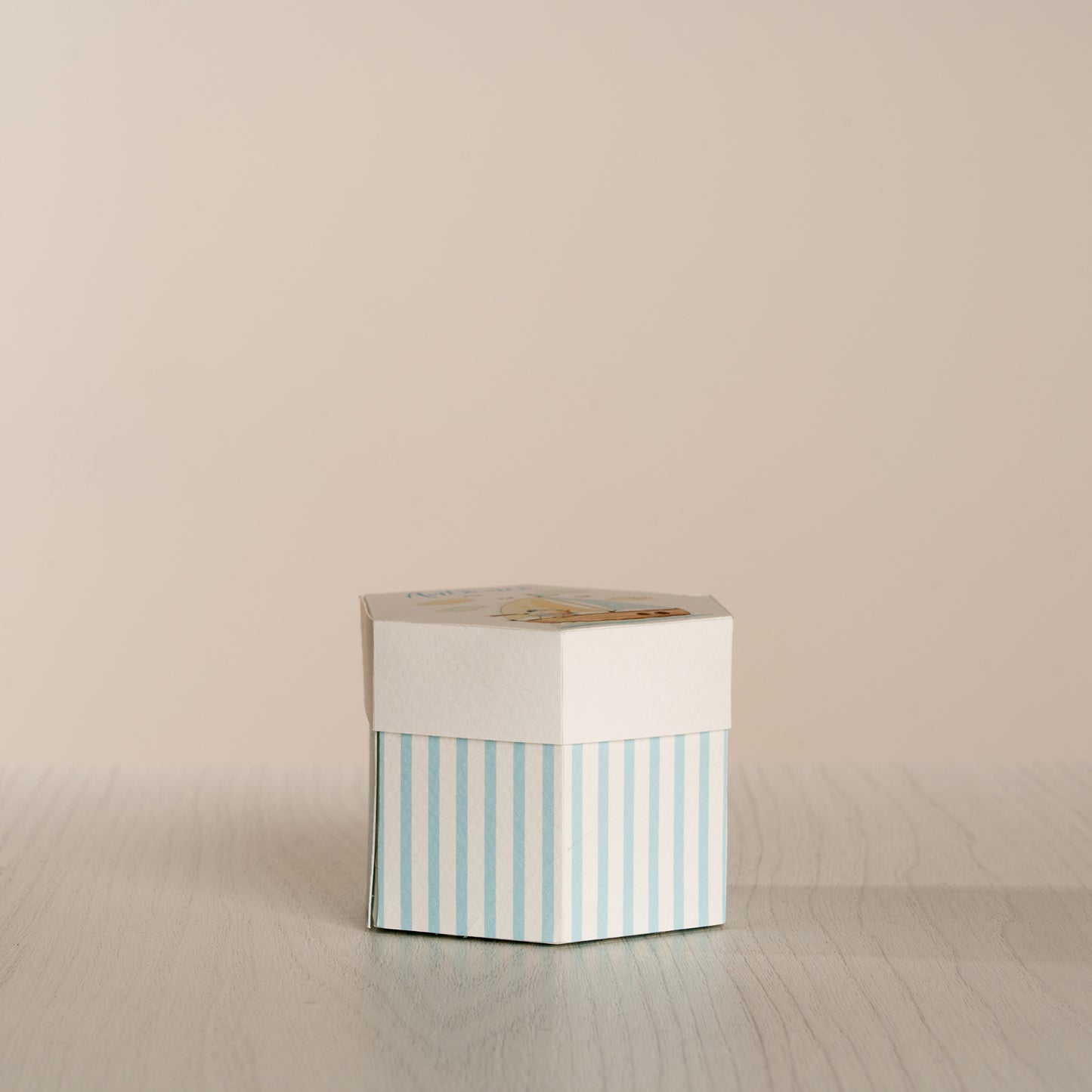 Scatolina porta confetti per nascita