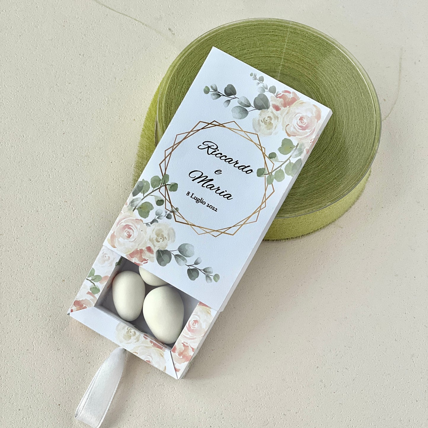 Scatolina Portaconfetti con Finestra – Grafica Floreale Elegante – Personalizzata con Nomi & Data