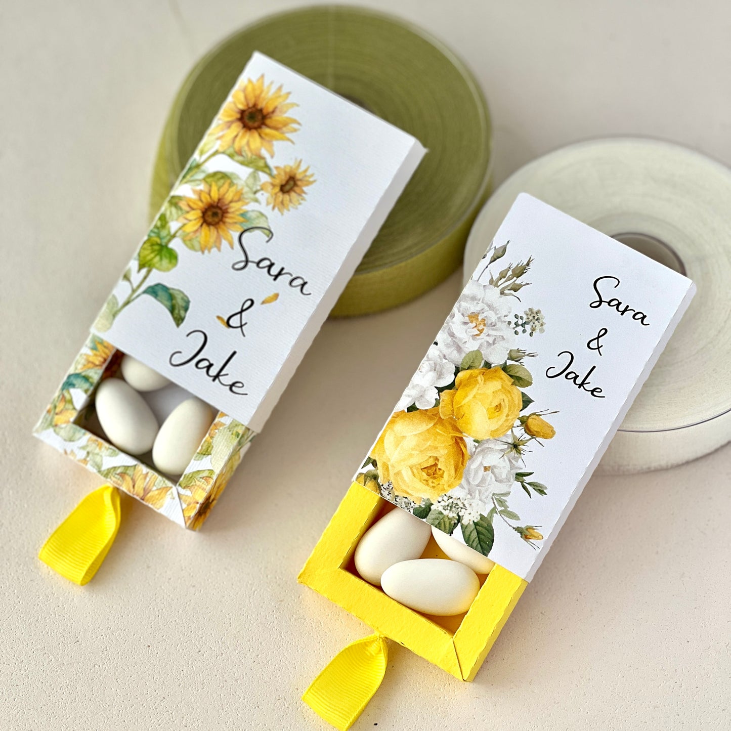 Scatolina Portaconfetti – Grafica Girasoli o Rose Gialle – Personalizzata con Nomi & Data - Bomboniera Matrimonio