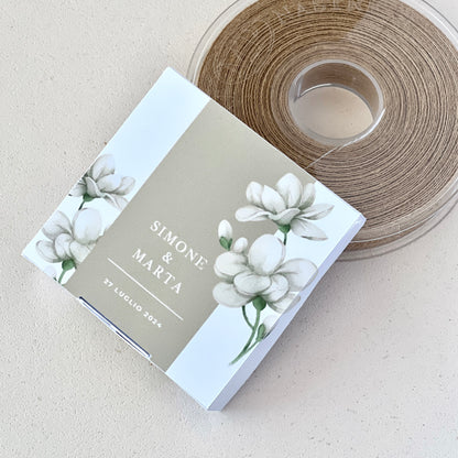 Scatolina Matrimonio Magnolia – Elegante 8×8×2 cm Personalizzata | Perfetta per 5/7 Confetti | Stile Minimal Chic -Bomboniera Personalizzat