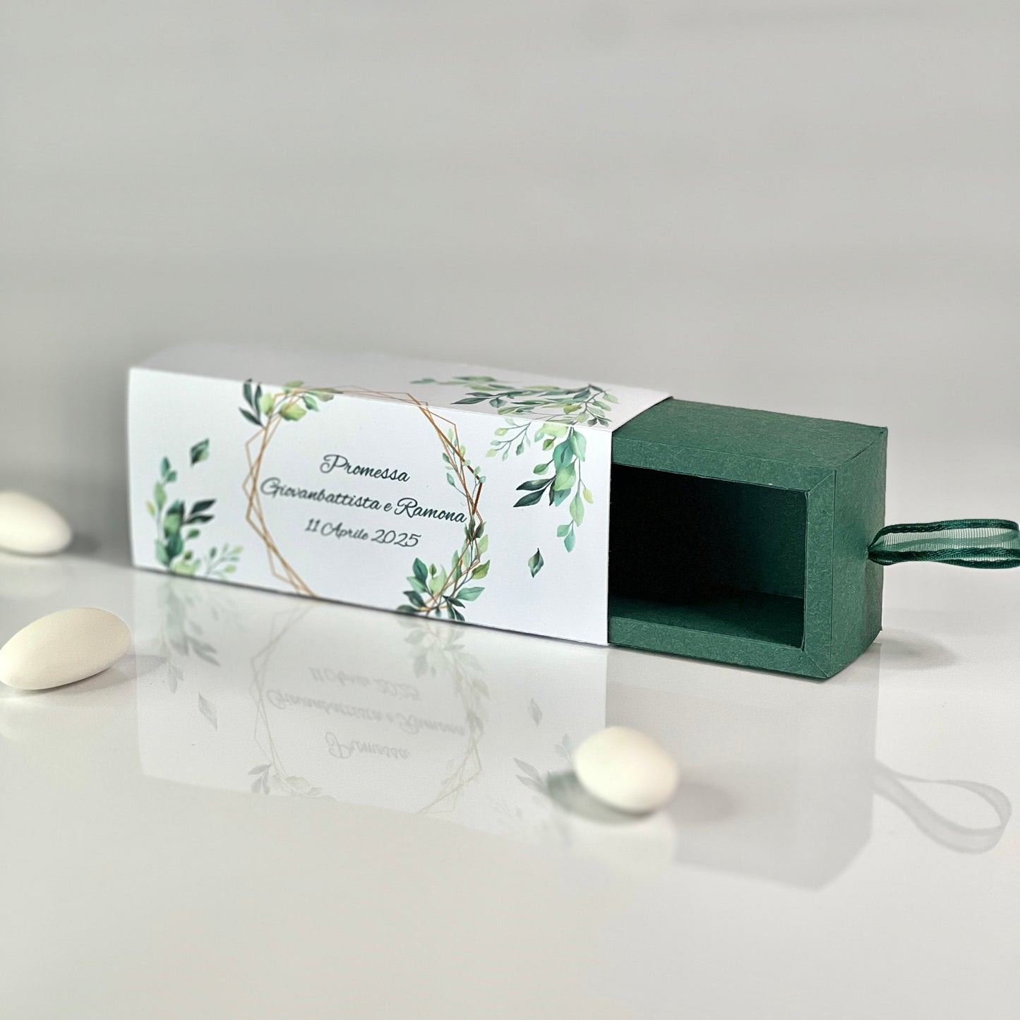 Scatolina Portaconfetti a Cassetto – Grafica Foglie Green – Personalizzata con Nomi & Data - Bomboniera Matrimonio
