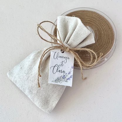 Sacchetto Bomboniera in Stoffa con Tag in Carta Piantabile – Personalizzato – Nastro in Canapa – Matrimonio Eco Chic