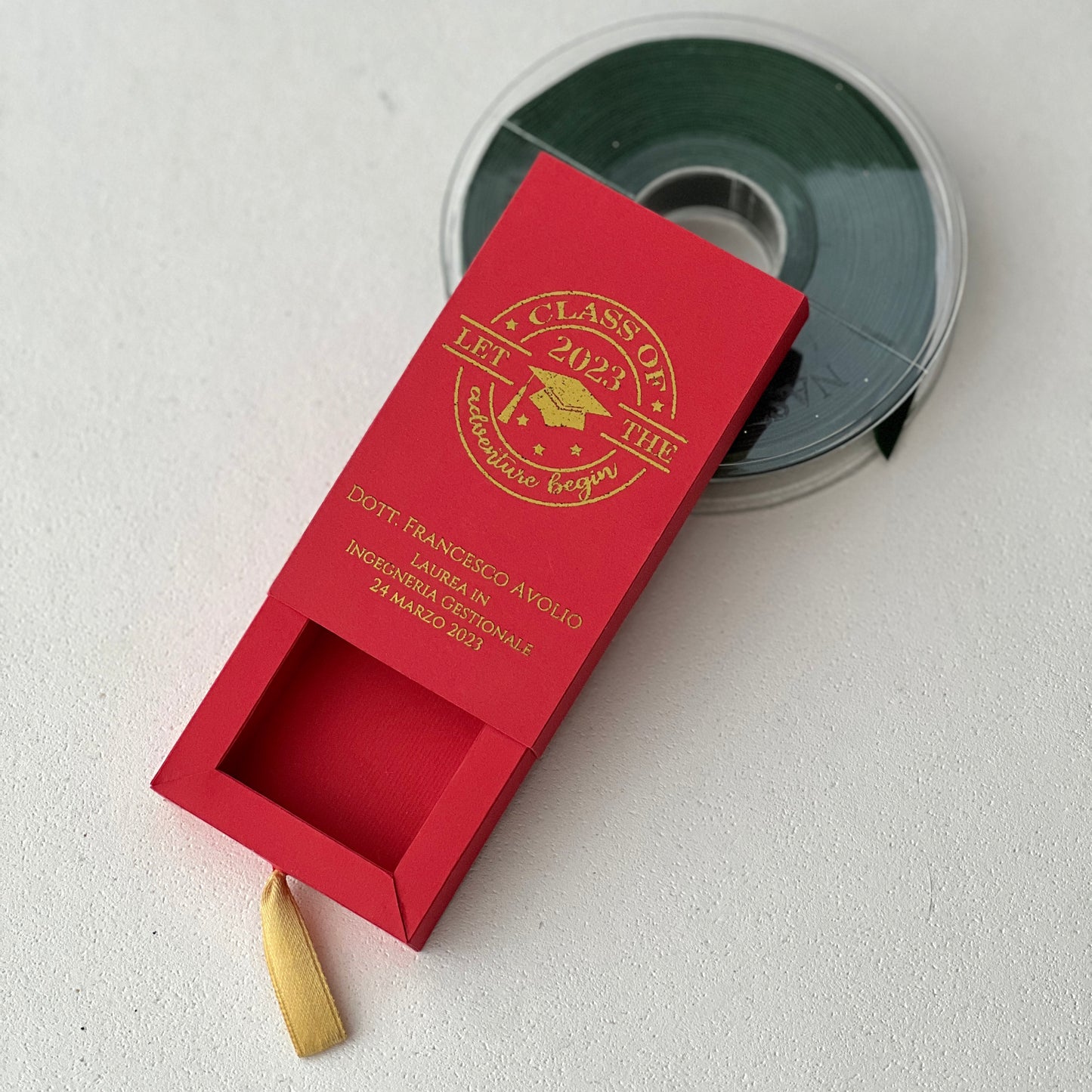 Scatolina Laurea Personalizzata a Cassetto • Rosso con Scritta Oro • Bomboniera Elegante • Portaconfetti 5/7 • Made in Italy