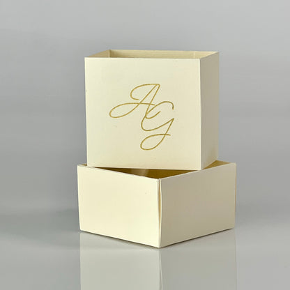 Scatolina Porta Riso/Confetti – 5×5×2.5 cm - Iniziali Oro Personalizzate | Minimal Chic Matrimonio