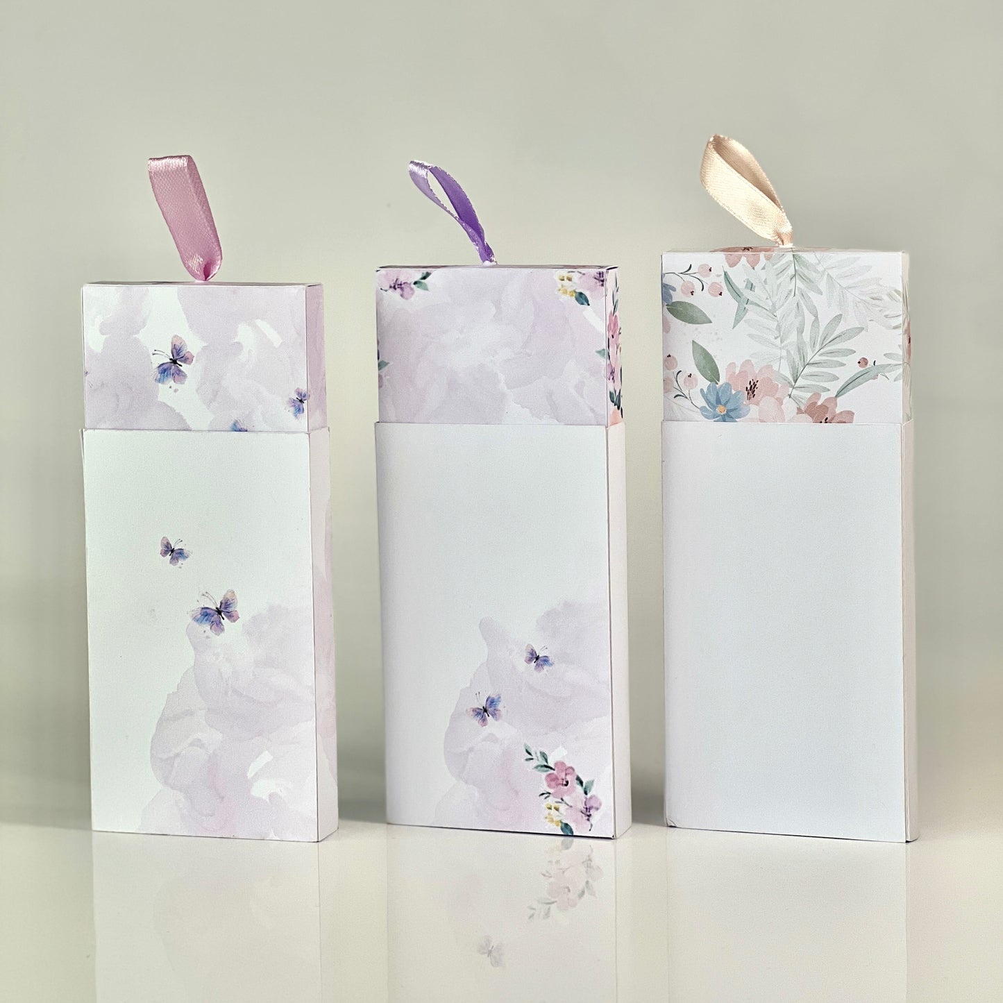 Scatolina Prima Comunione personalizzata – Box con cassetto – 3 grafiche disponibili – Porta confetti elegante - Bomboniera Personalizzata