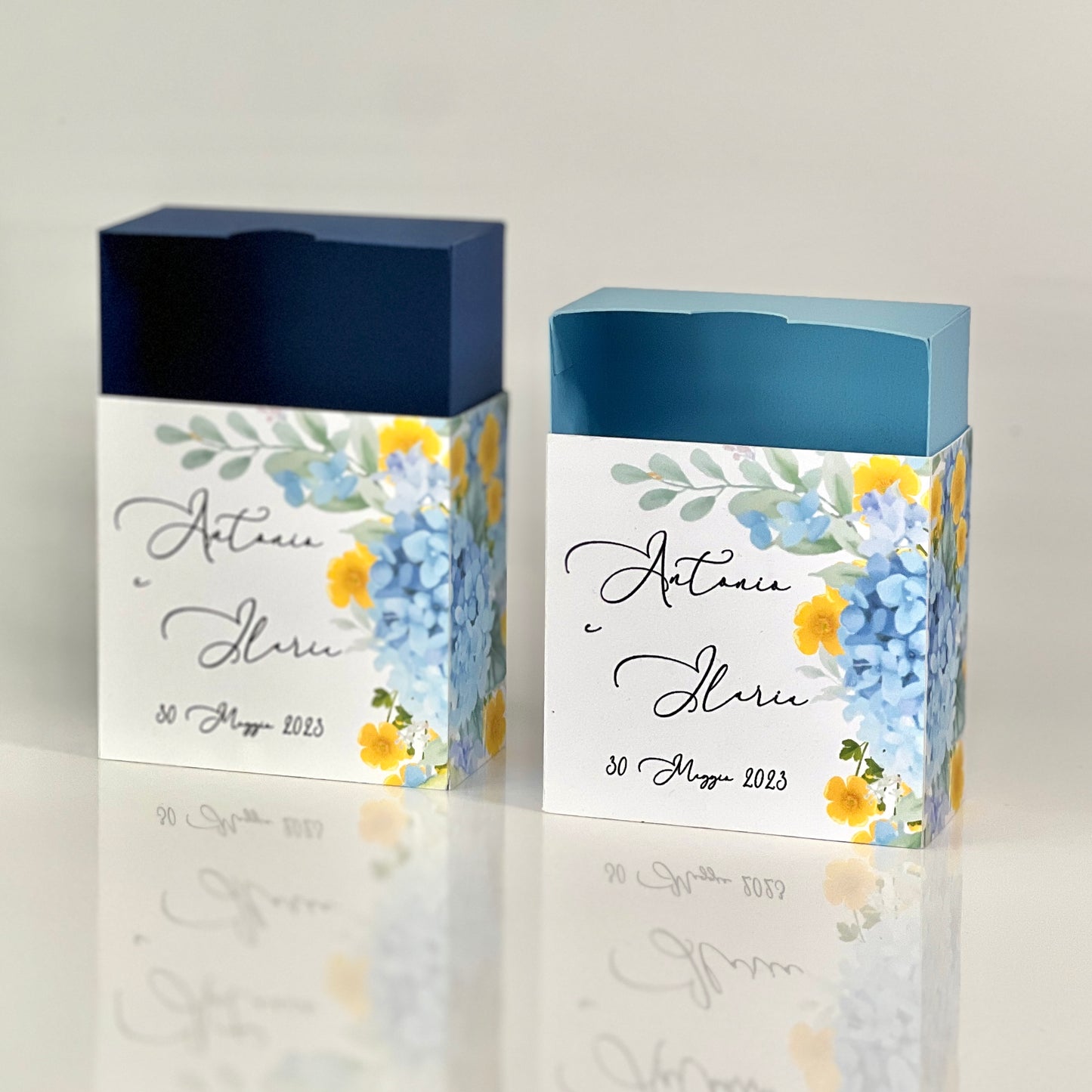 Scatolina con Grafica Floreale – Interno Celeste o Blu – Personalizzata per Matrimonio o Evento - Bomboniera personalizzata