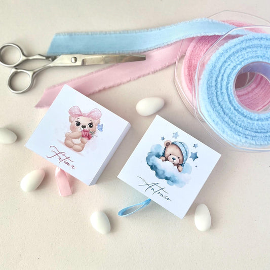 Scatoline porta confetti nascita bimbo e bimba | Bomboniere orsetto personalizzate con nastro | Favor box handmade in Italy