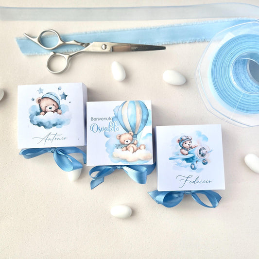 Scatoline porta confetti orsetto azzurro | Bomboniere nascita o battesimo bimbo personalizzate | Favor box handmade in Italy