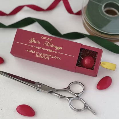 Scatolina Porta Confetti Laurea Rosso Bordeaux con Scritta Oro Personalizzata | Bomboniera Laurea Elegante | Made in Italy